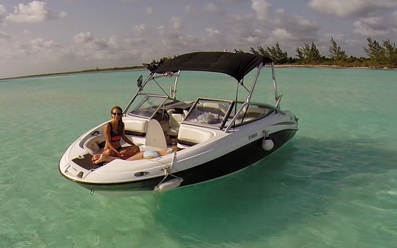 Cozumel sport boat for rent