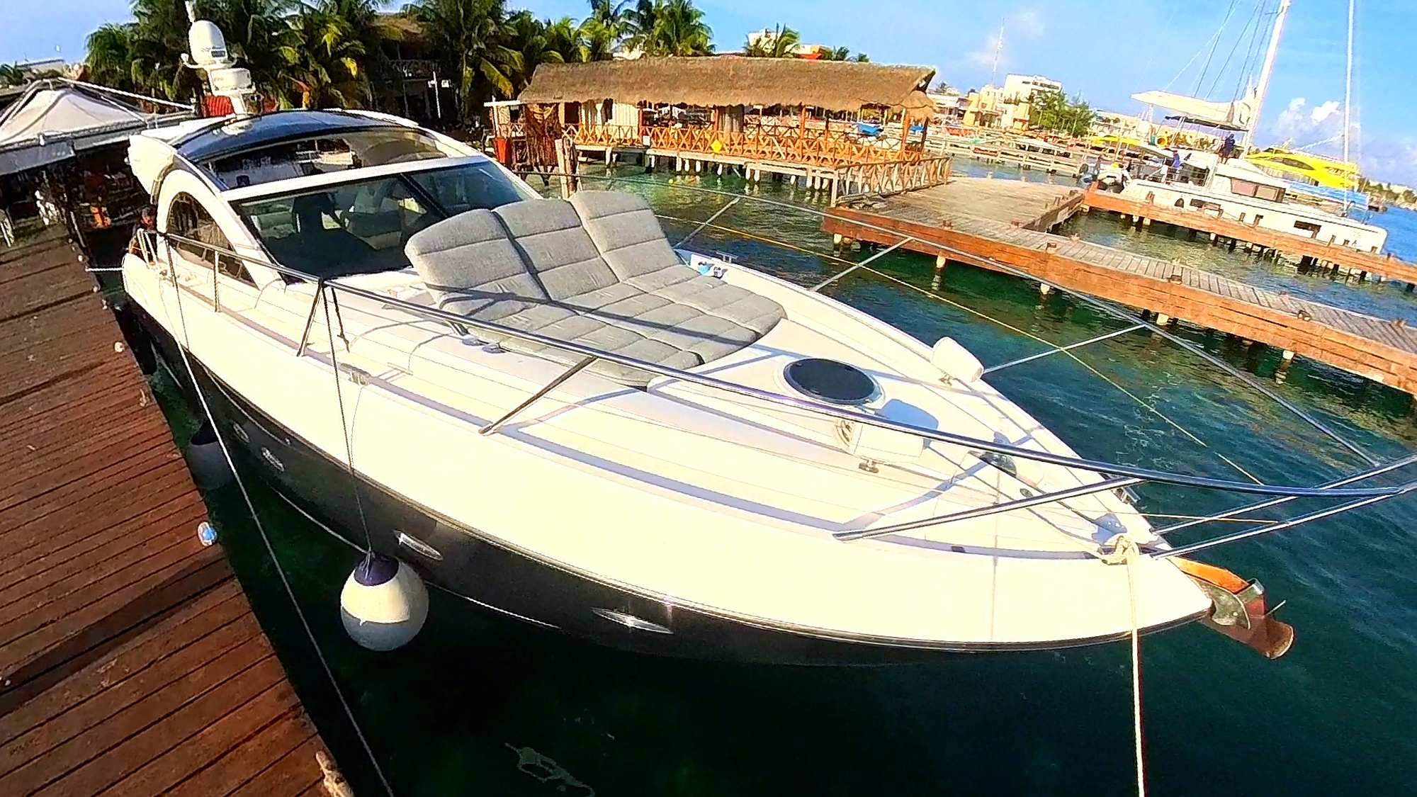 Sunseeker 50 Portofino — overnight charter Cancun