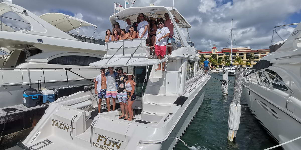 #IslaMujeres #SeaRay #luxuryyachts #rentaboat