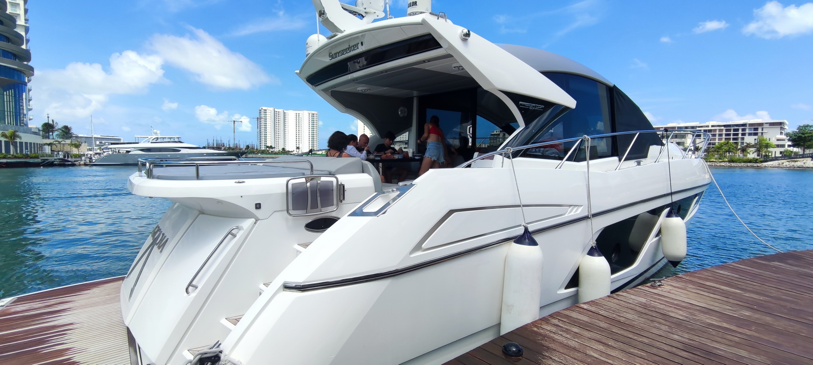 Sunseeker yachts cancun