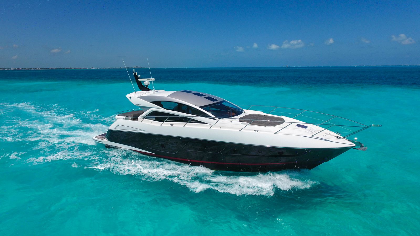 Playa Mujeres uxury yacht for rent