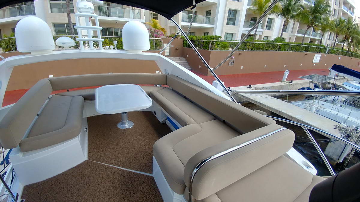 Sunseeker luxury yacht for rent