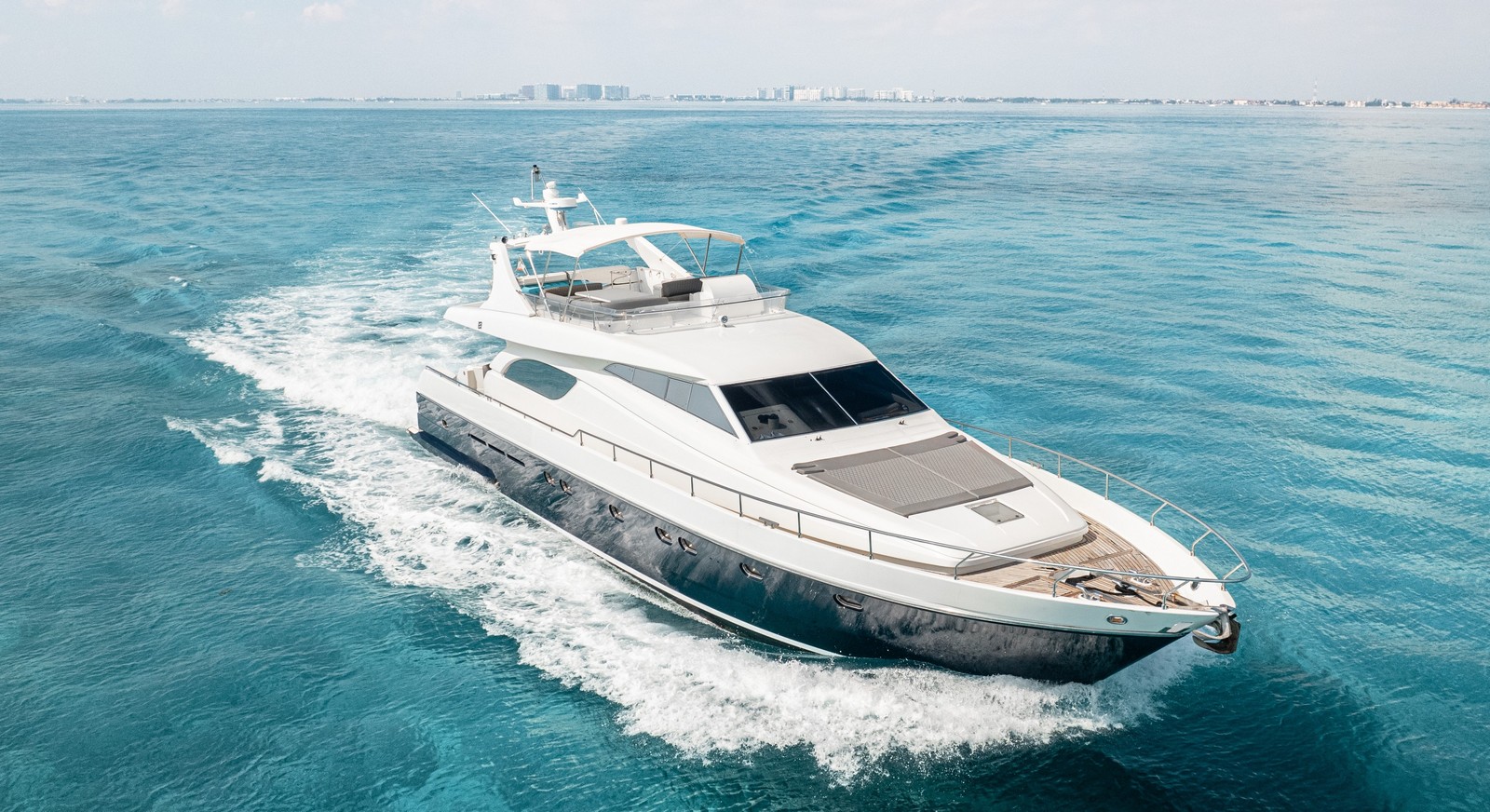 Sunseeker luxury yacht for rent