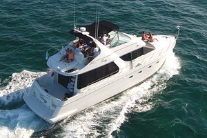 Carver Luxury Yacht