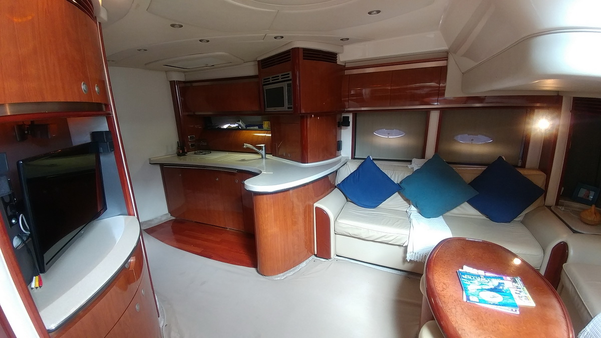 Cancun SeaRay Luxury yacht