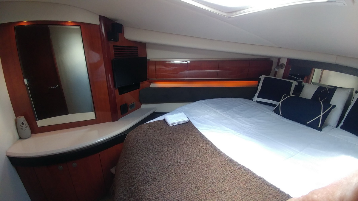 Cancun SeaRay Luxury yacht