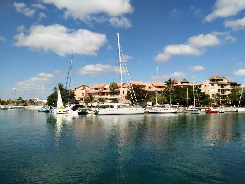 Puerto Aventuras Riviera Maya Catamaran